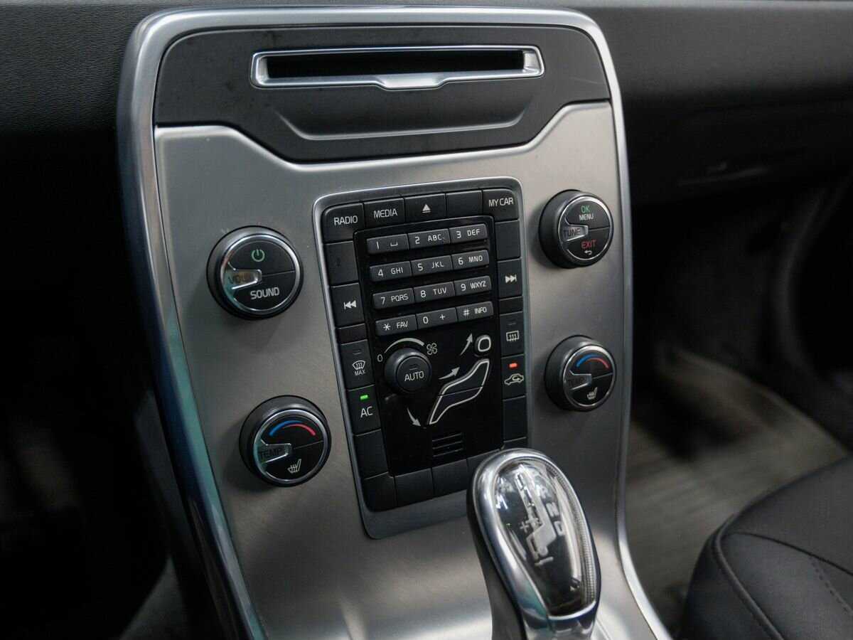 Volvo S80, 2012 - Фото №16