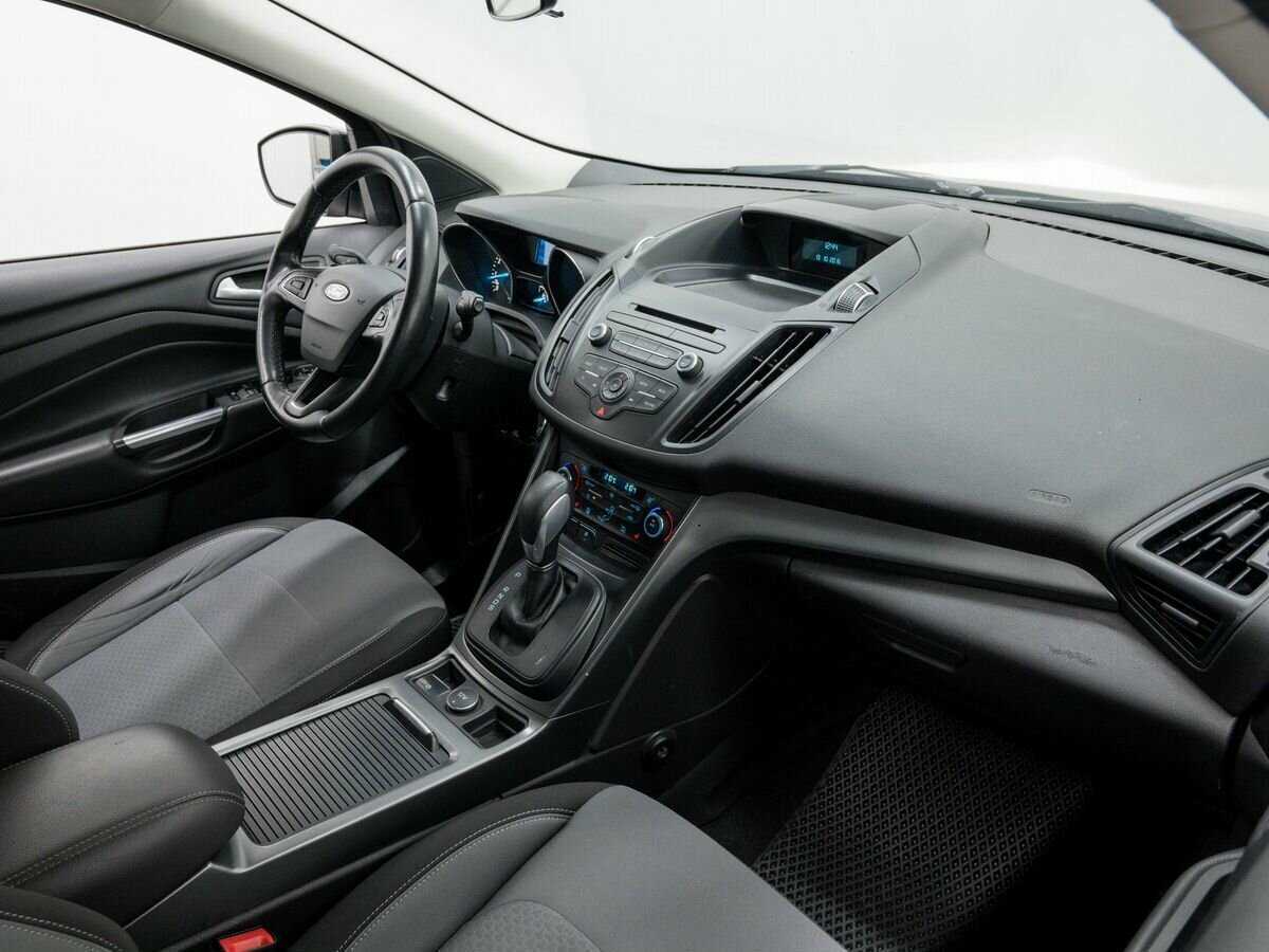 Ford Kuga, 2016 - Фото №7