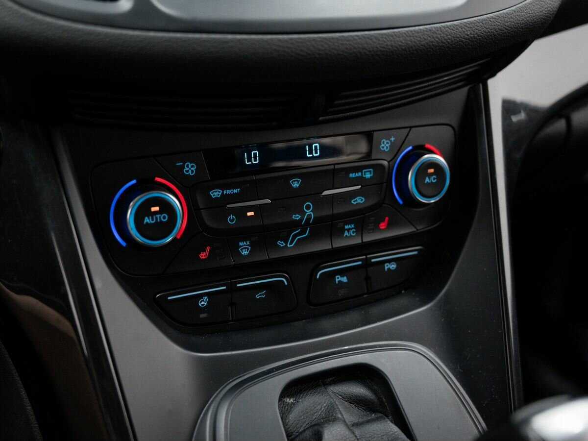 Ford Kuga, 2016 - Фото №18