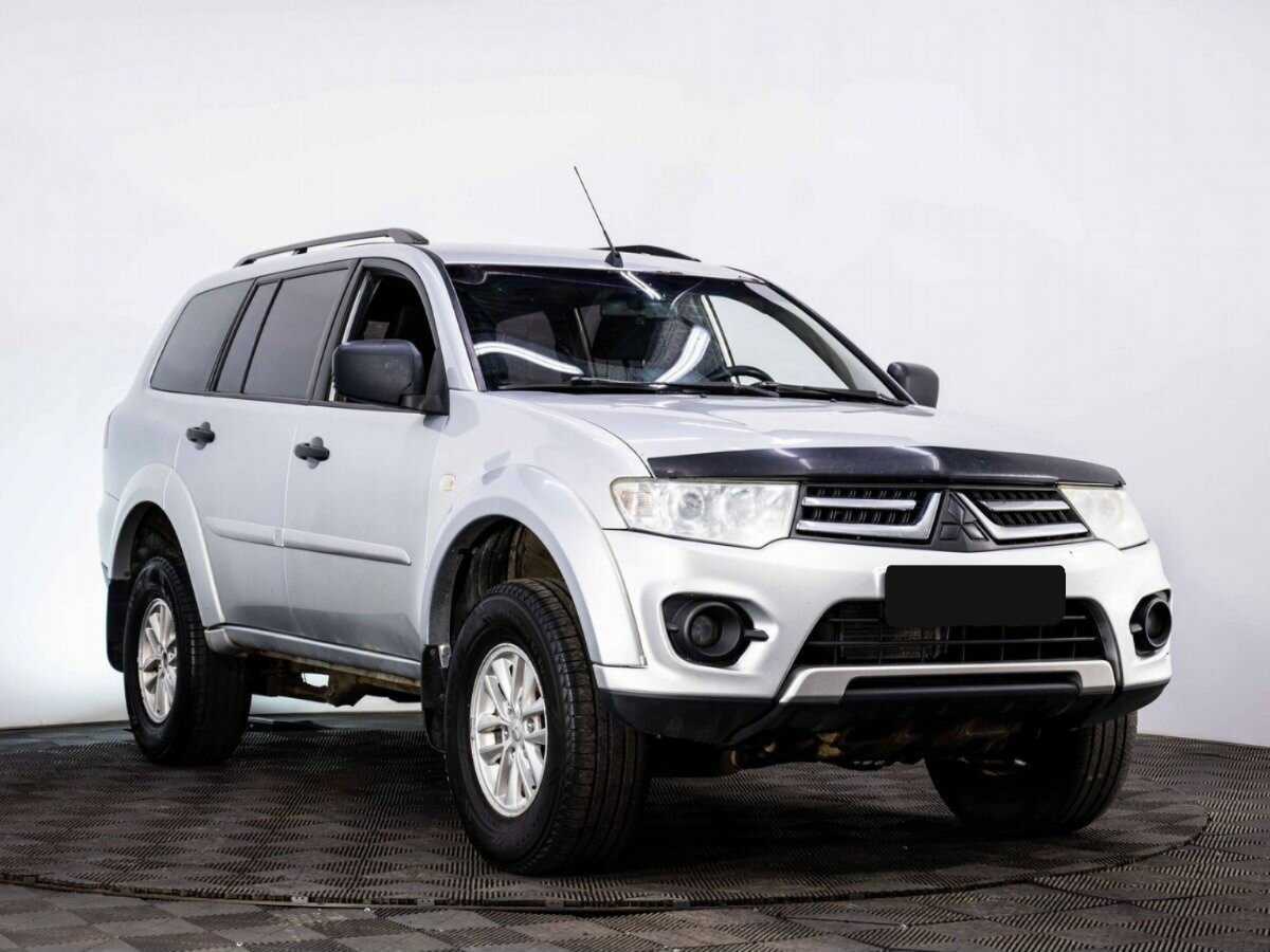 Mitsubishi Pajero Sport, 2014 - Фото №2