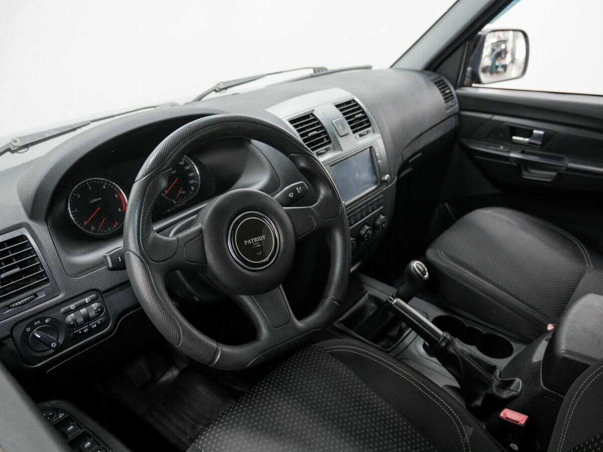 УАЗ Patriot, 2015 - Фото №13