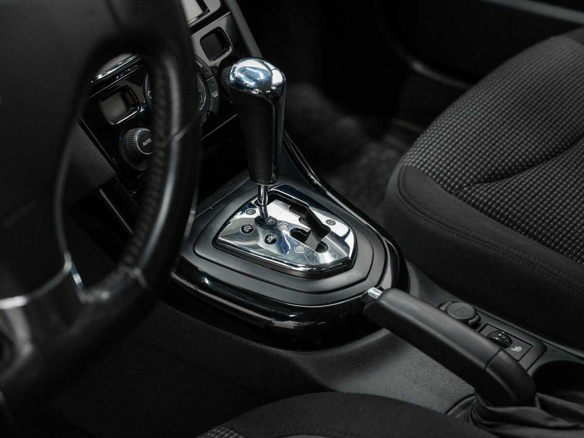 Peugeot 408, 2017 - Фото №15