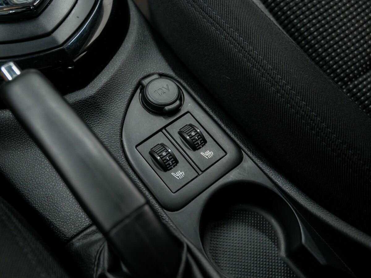 Peugeot 408, 2017 - Фото №16