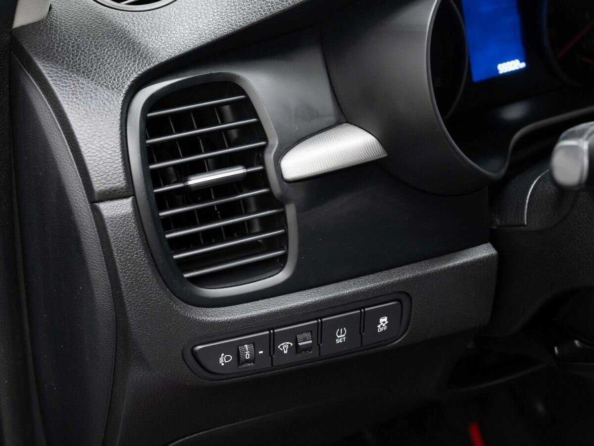 Kia Rio, 2020 - Фото №20