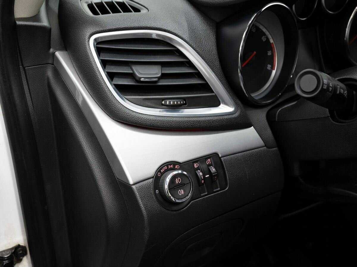 Opel Mokka, 2013 - Фото №18