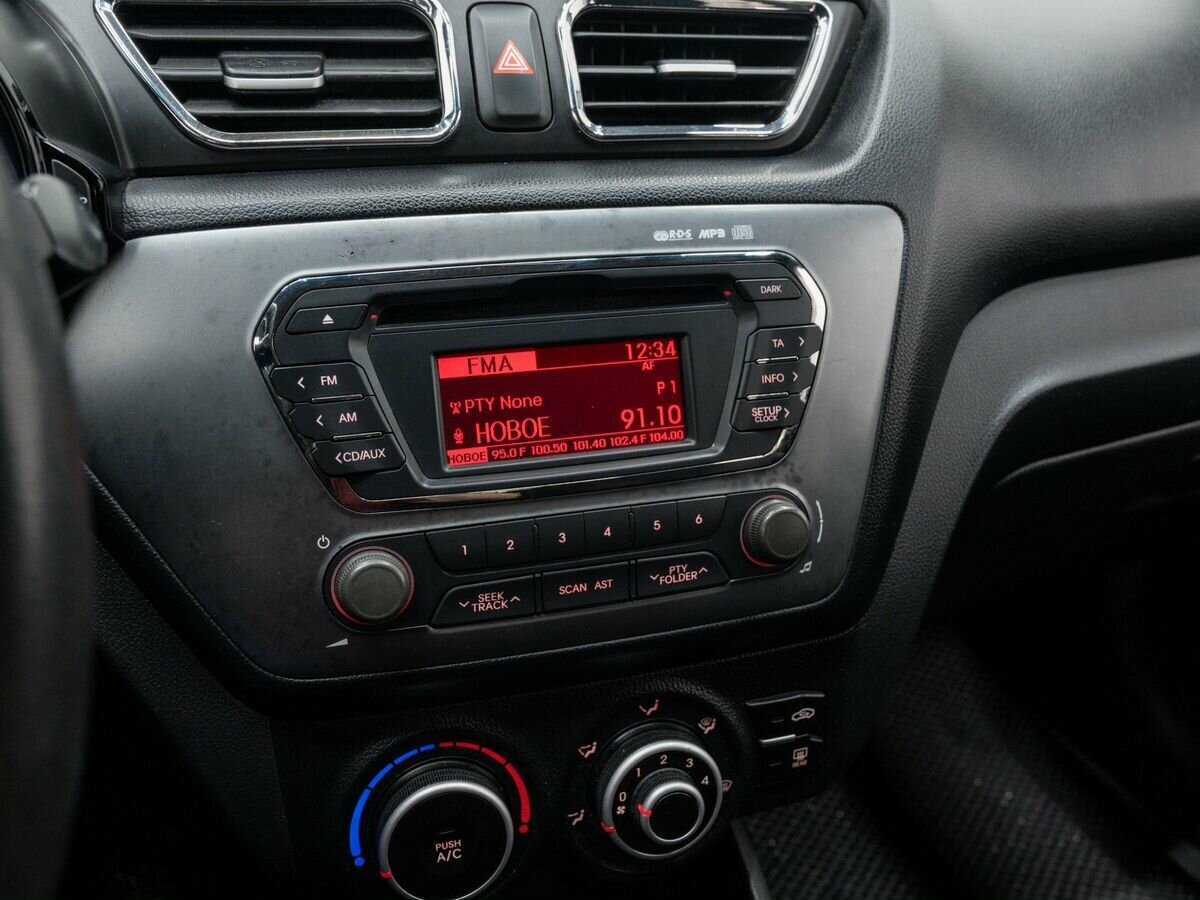 Kia Rio, 2012 - Фото №17