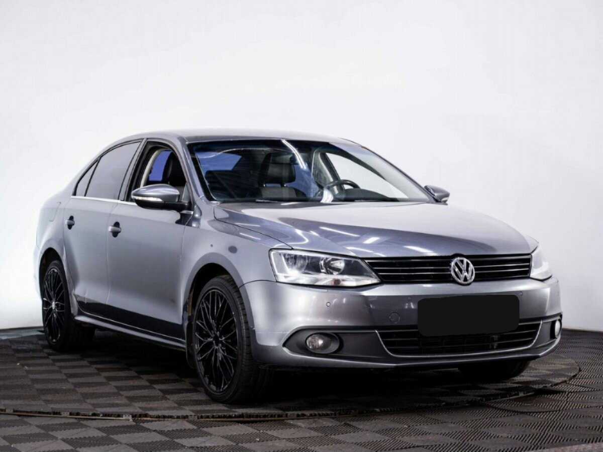 Volkswagen Jetta, 2012 - Фото №2