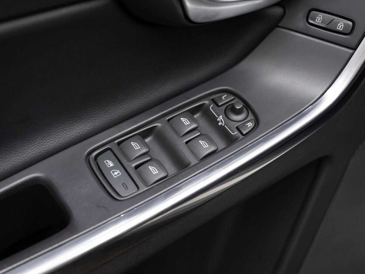 Volvo XC60, 2012 - Фото №15