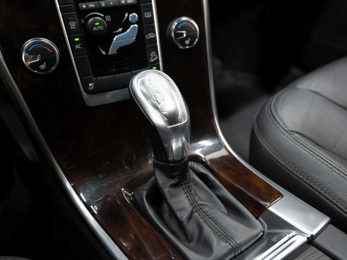 Volvo XC60, 2012 - Фото №19