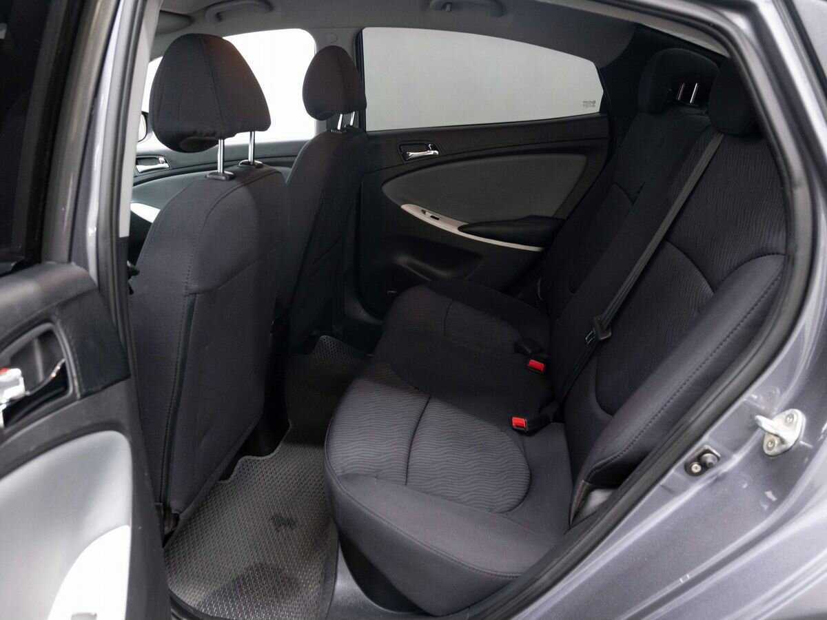 Hyundai Solaris, 2012 - Фото №8