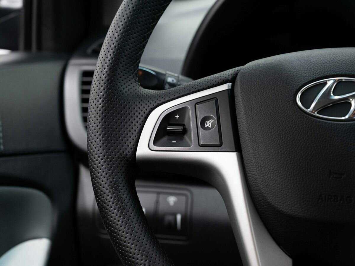 Hyundai Solaris, 2012 - Фото №14