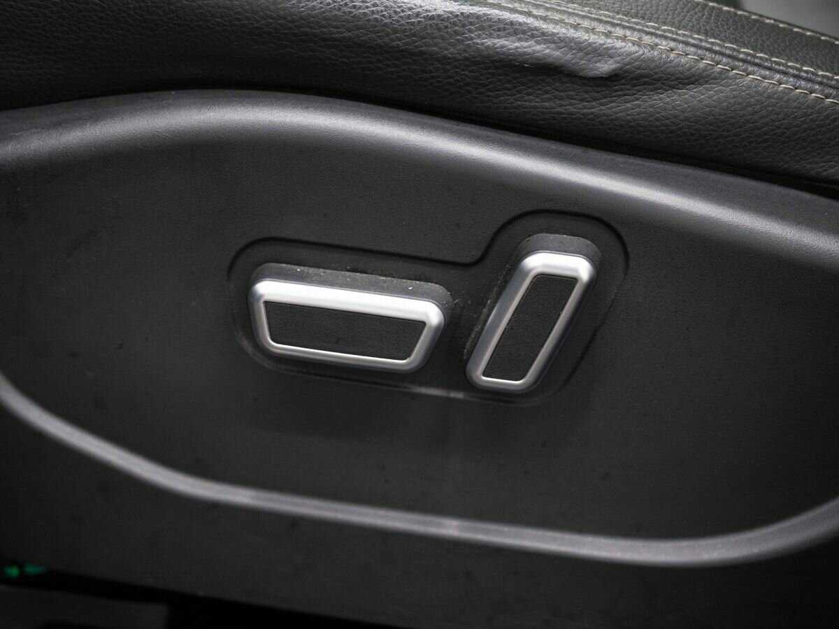 Geely Emgrand X7, 2019 - Фото №19