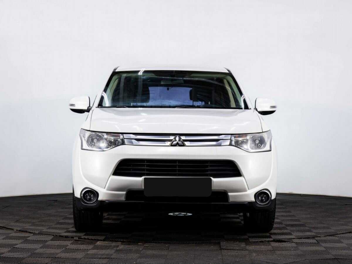 Mitsubishi Outlander, 2014 - Фото №1