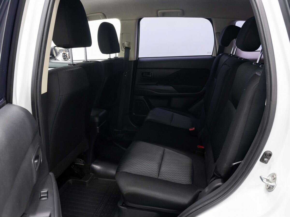 Mitsubishi Outlander, 2014 - Фото №8