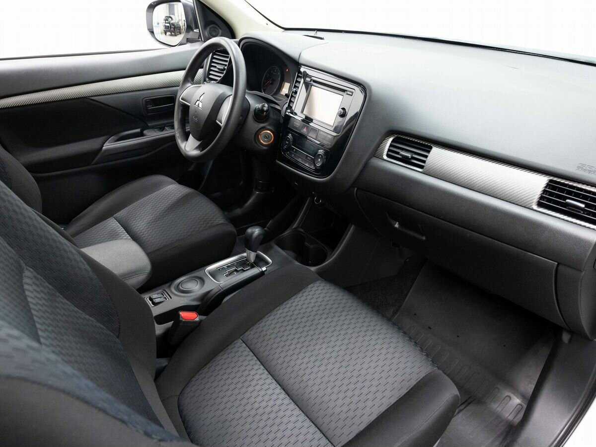 Mitsubishi Outlander, 2014 - Фото №10