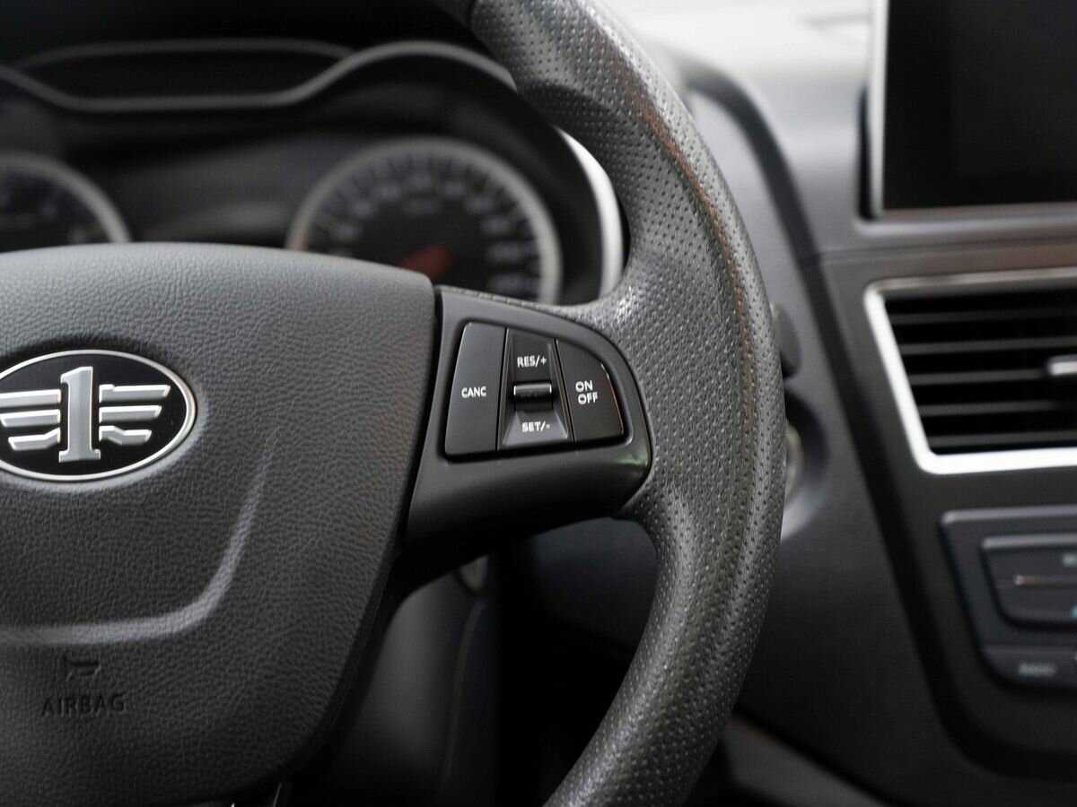 FAW Besturn X40, 2019 - Фото №14