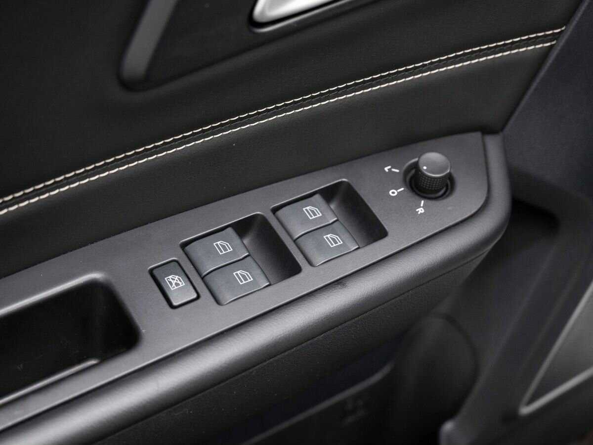 FAW Besturn X40, 2019 - Фото №21