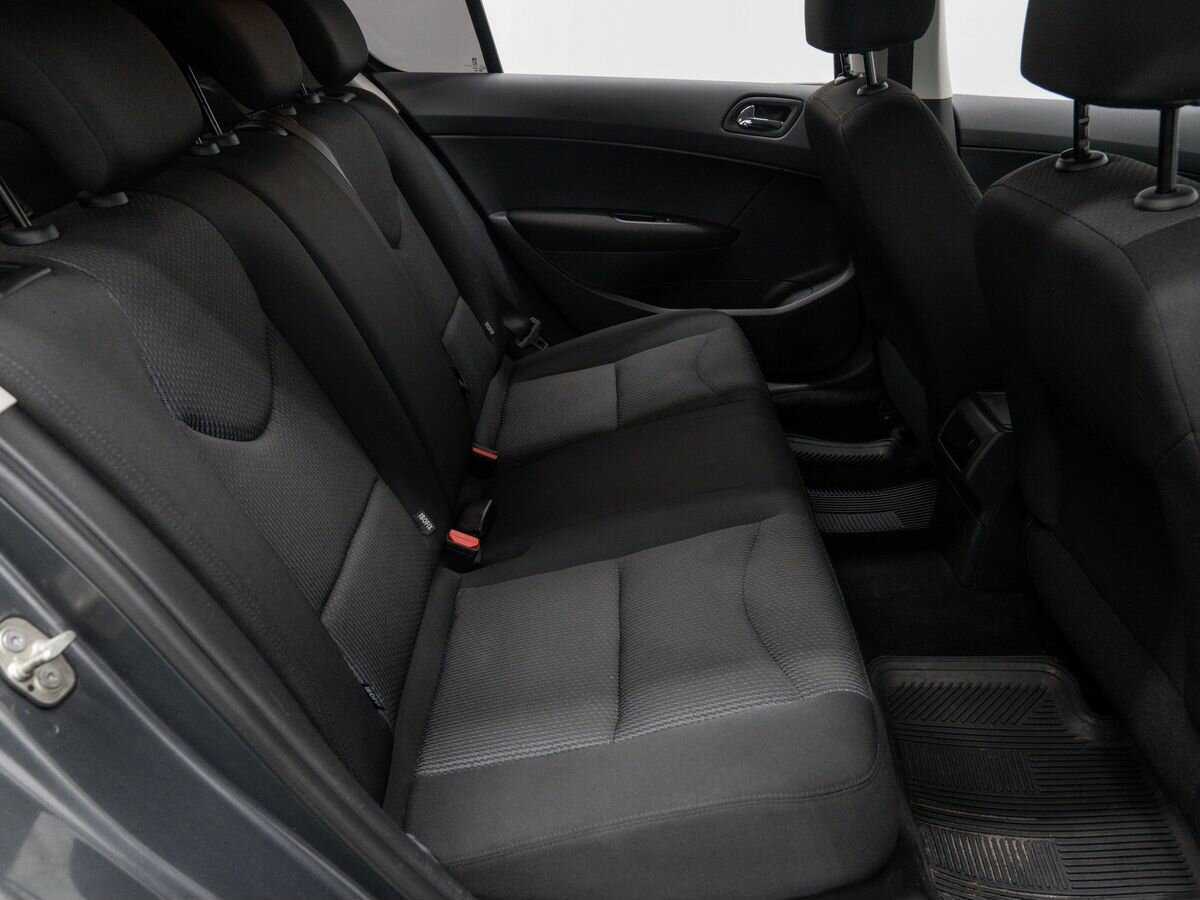 Peugeot 408, 2013 - Фото №8