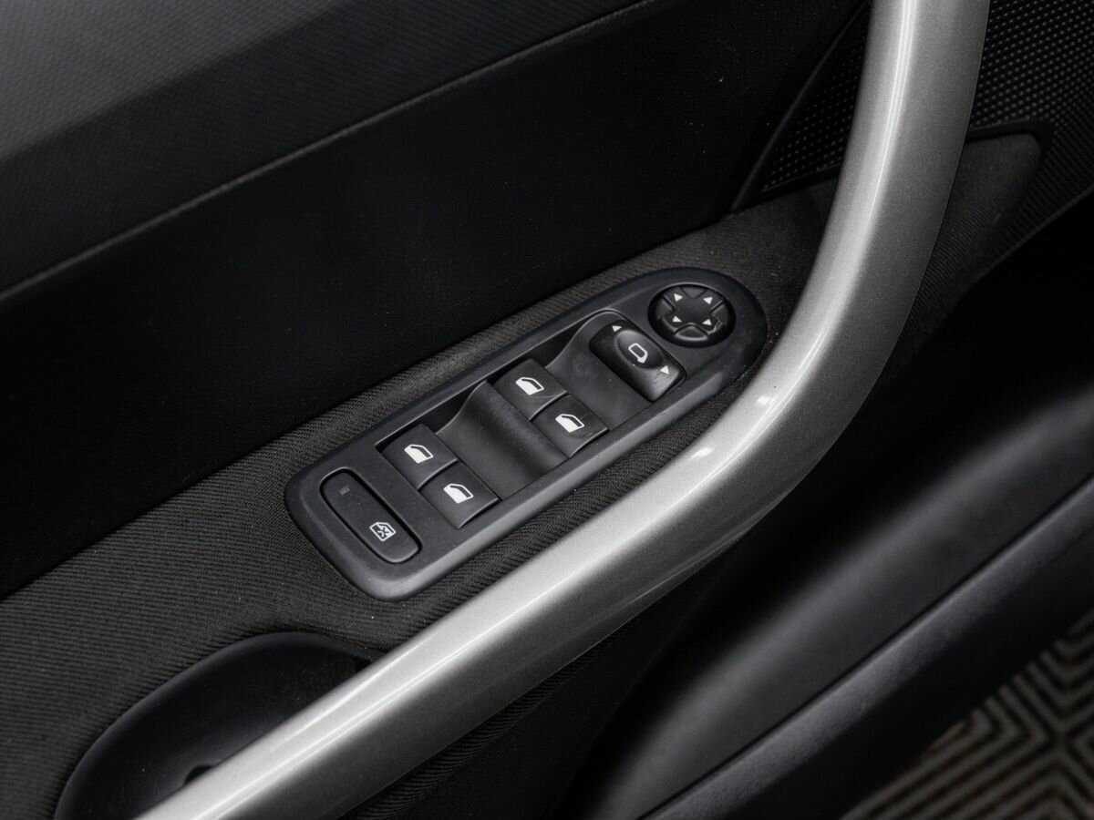 Peugeot 408, 2013 - Фото №14