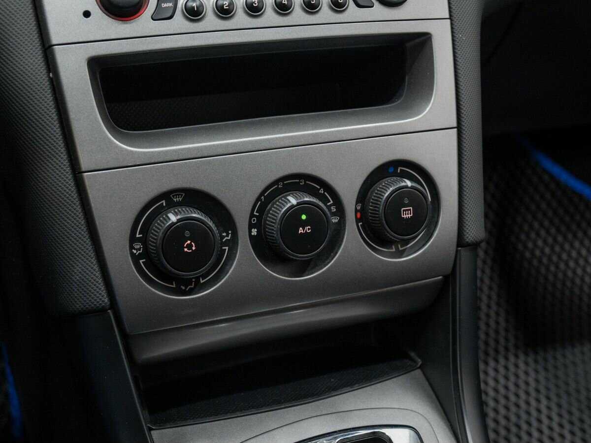 Peugeot 408, 2013 - Фото №18