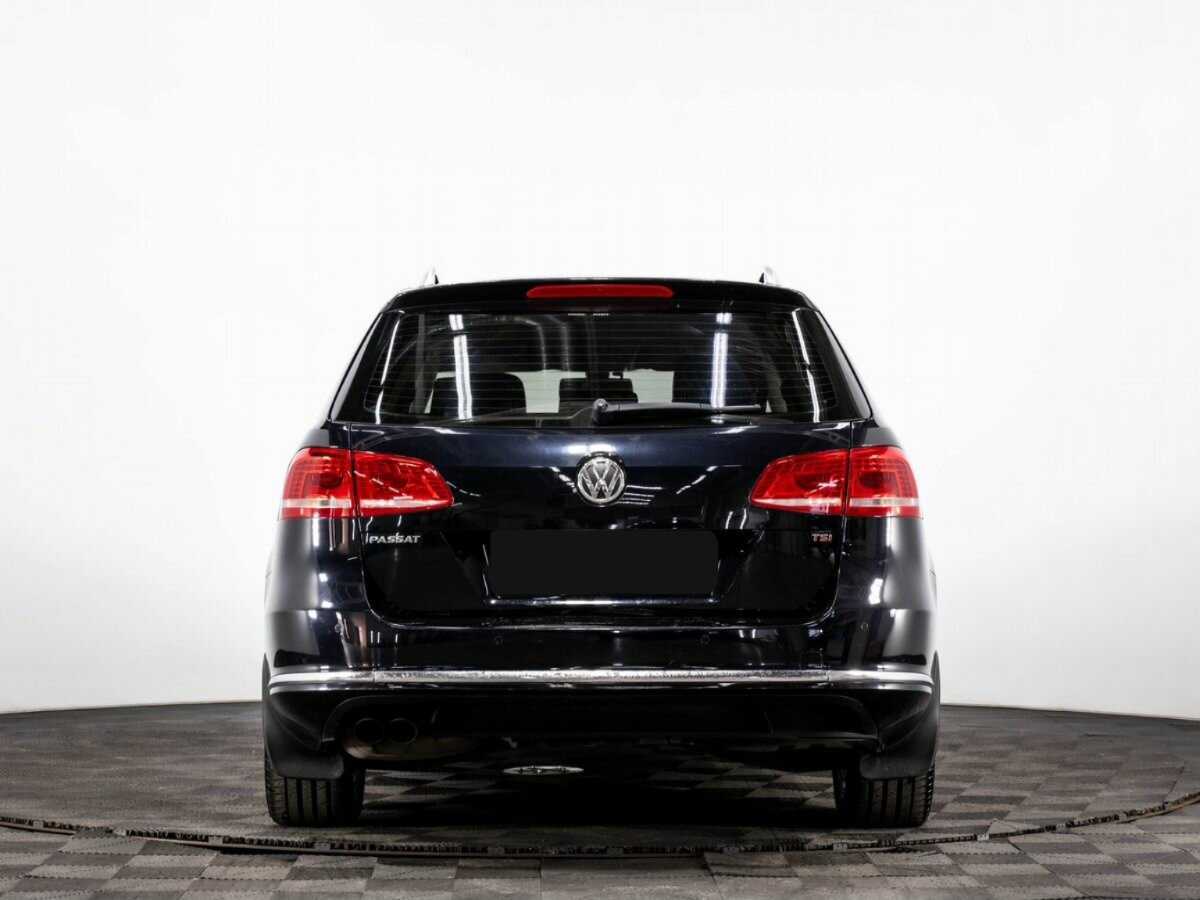 Volkswagen Passat, 2012 - Фото №4