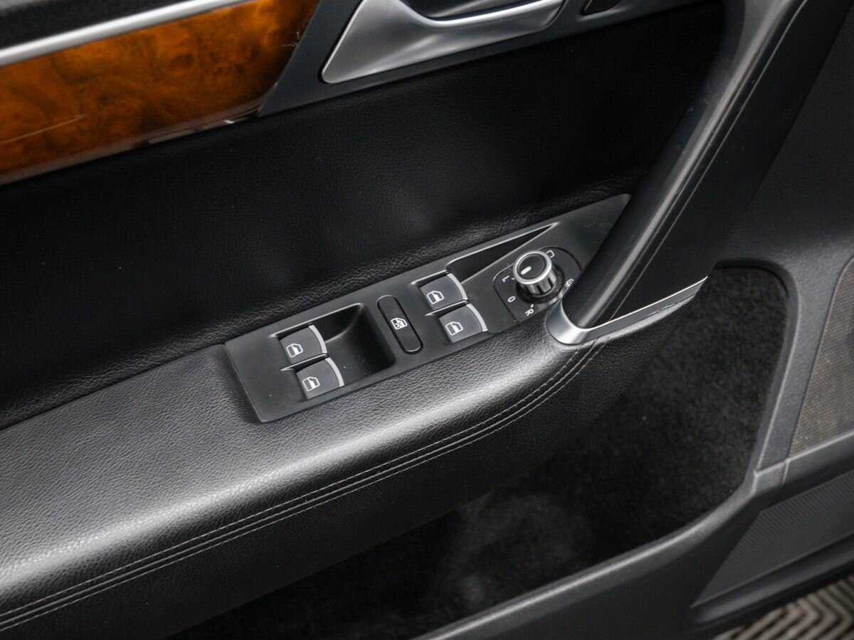 Volkswagen Passat, 2012 - Фото №14