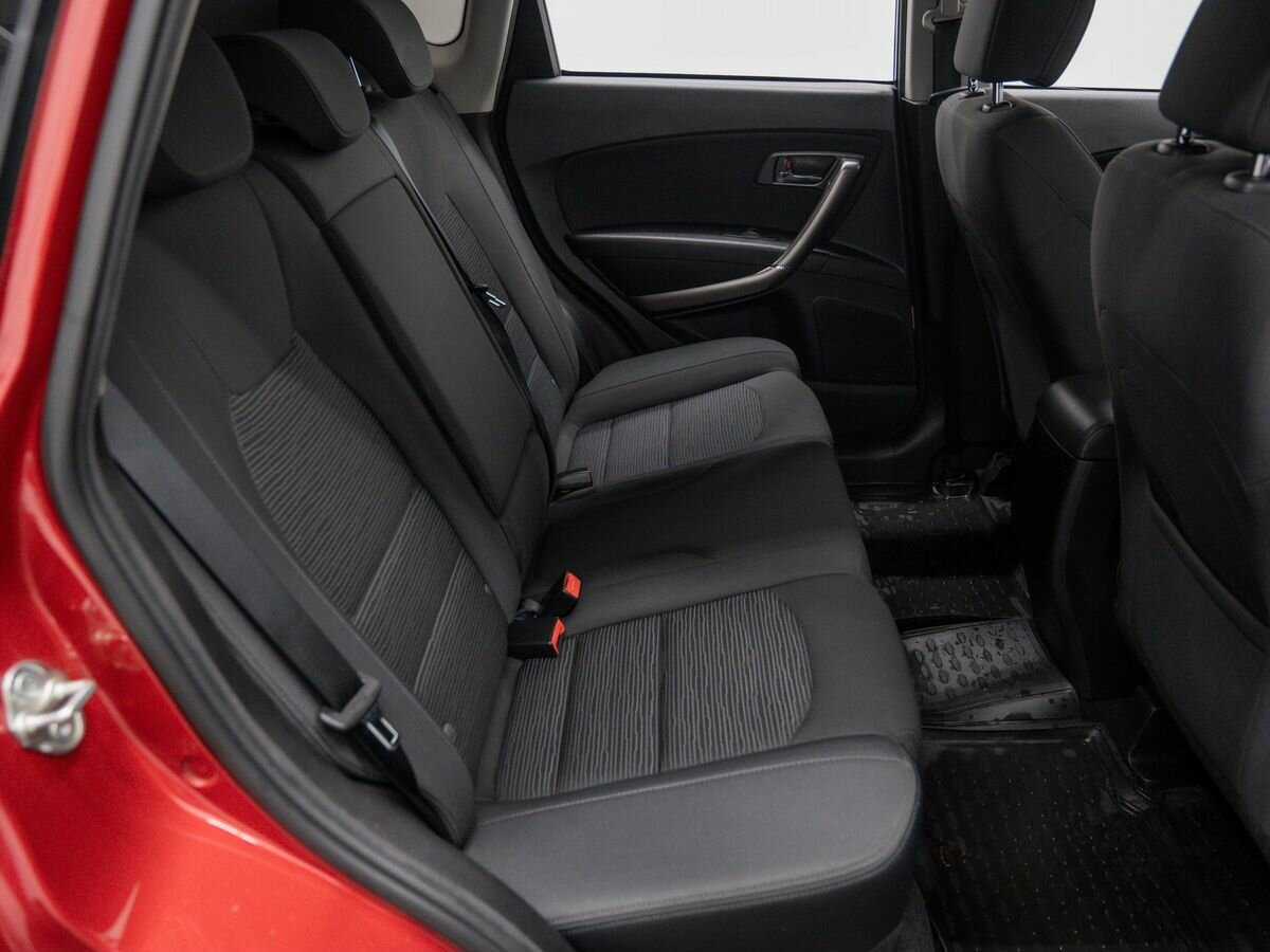 FAW Besturn X80, 2018 - Фото №8