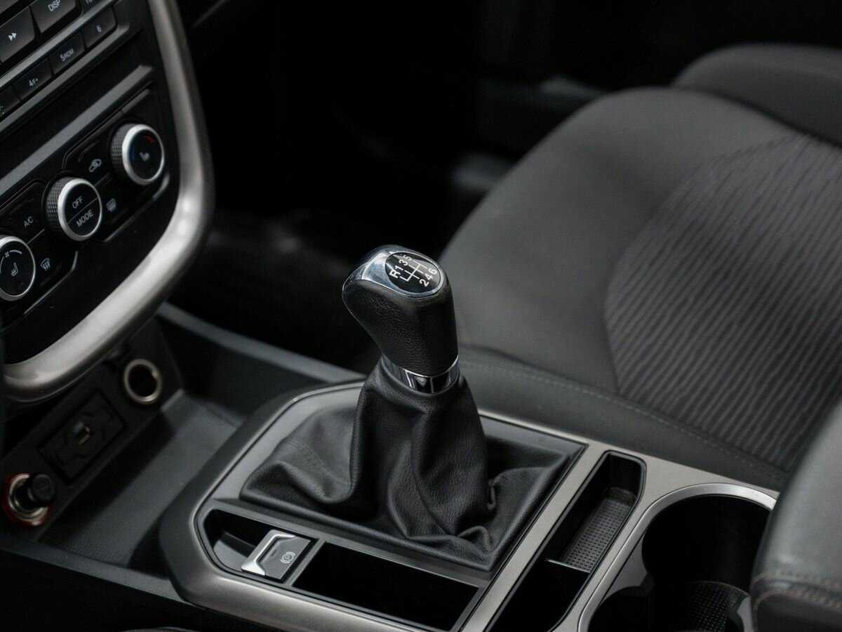 FAW Besturn X80, 2018 - Фото №16