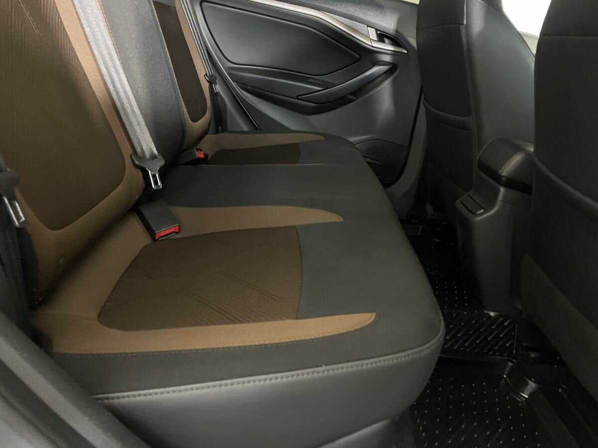 Lada (ВАЗ) Vesta, 2018 - Фото №15