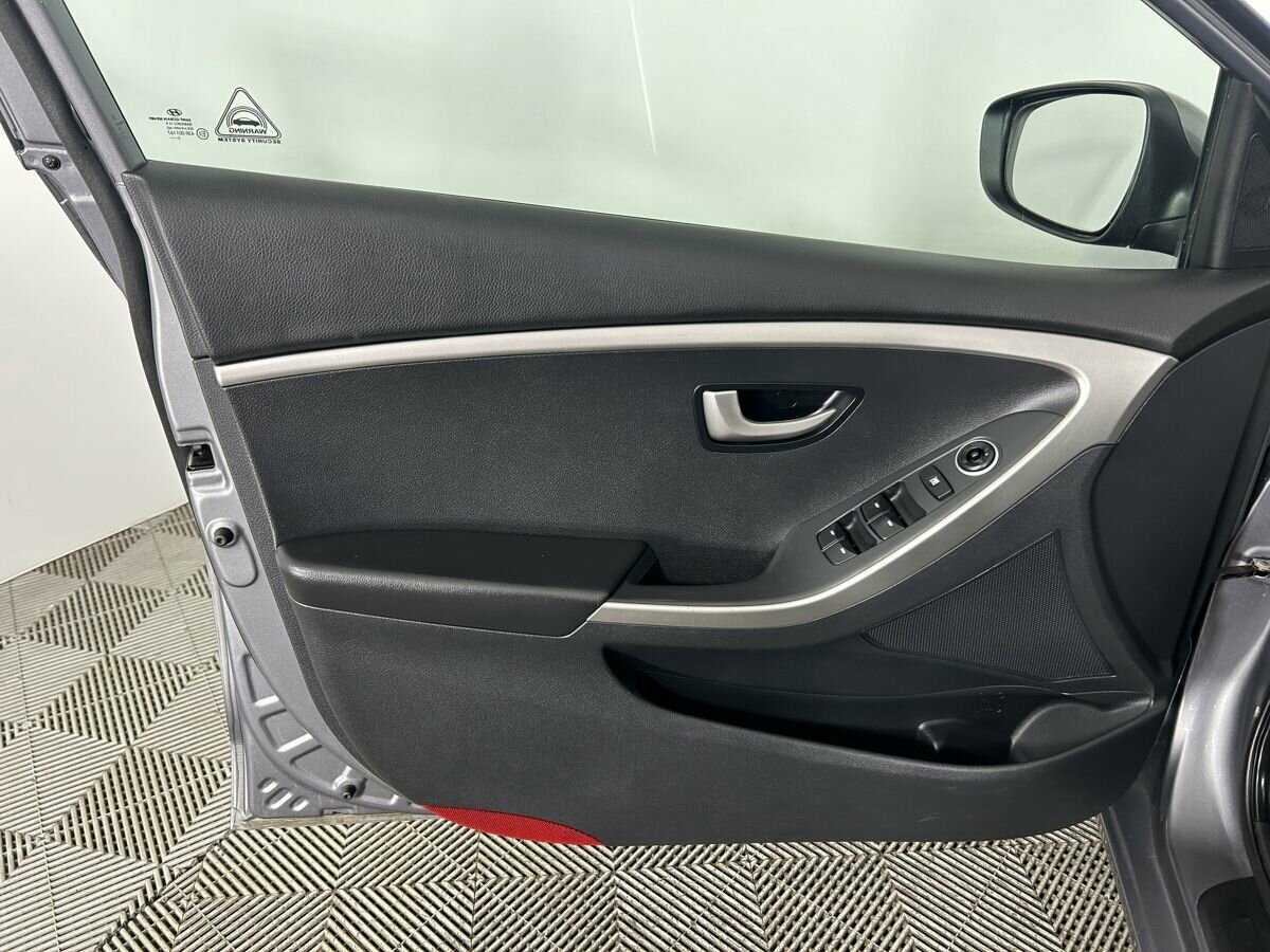 Hyundai i30, 2012 - Фото №7