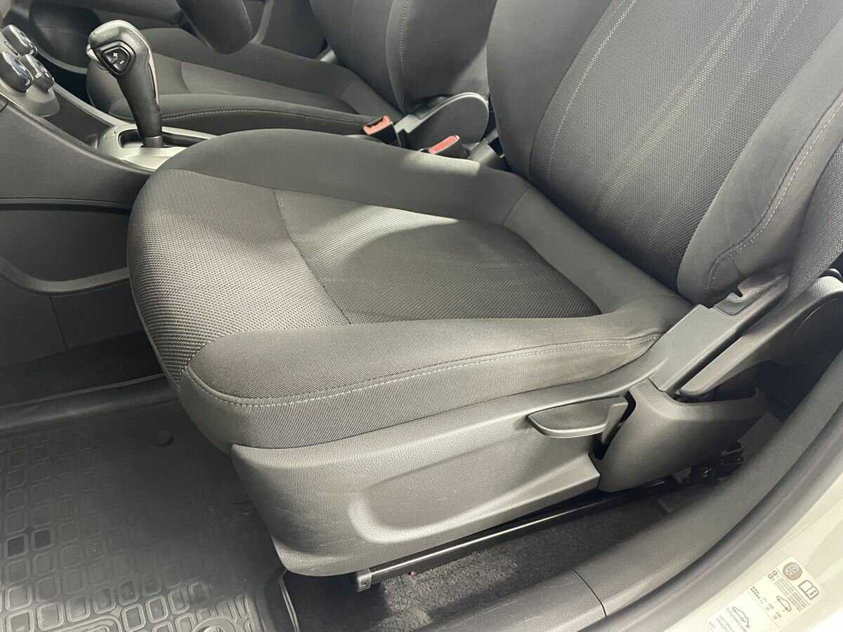 Chevrolet Aveo, 2014 - Фото №8