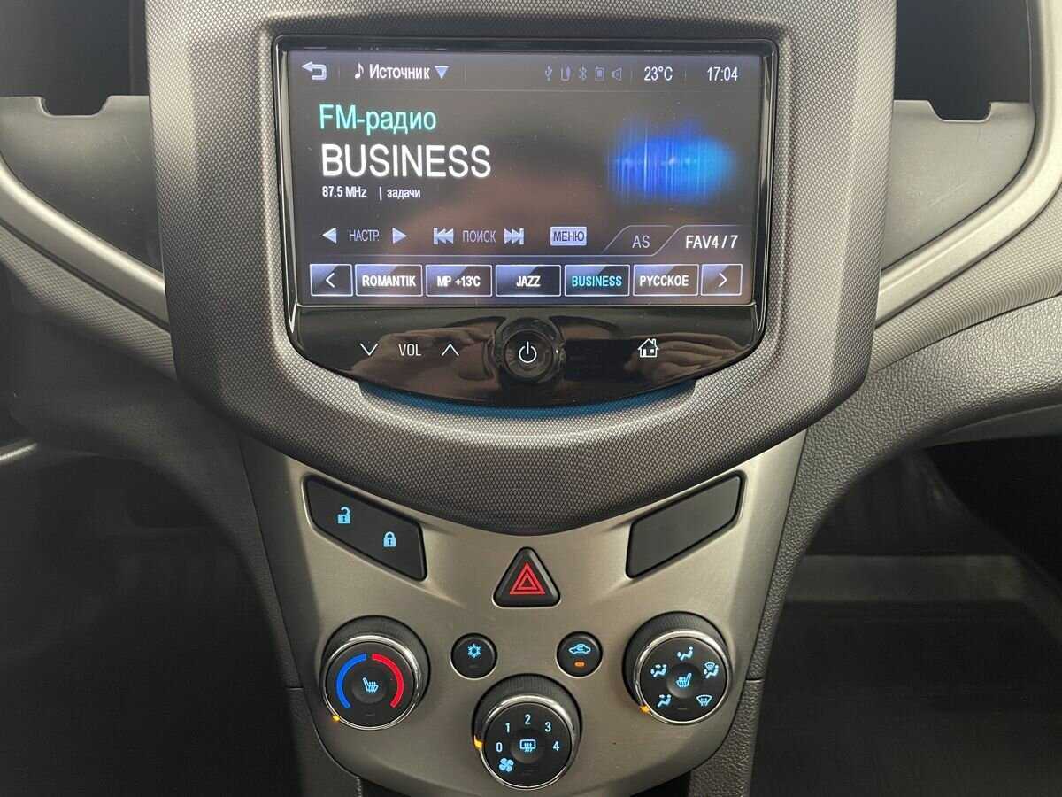 Chevrolet Aveo, 2014 - Фото №10