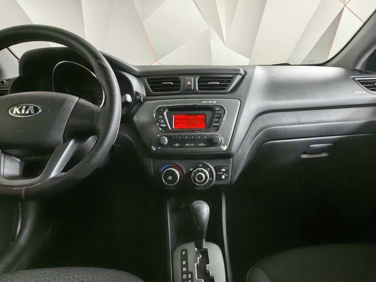 Kia Rio 4-speed, 2013 - Фото №10