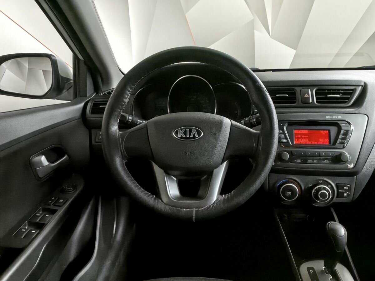 Kia Rio 4-speed, 2013 - Фото №14