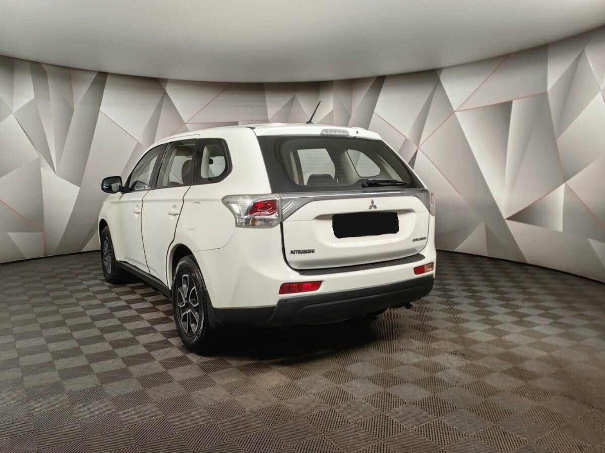 Mitsubishi Outlander, 2012 - Фото №3