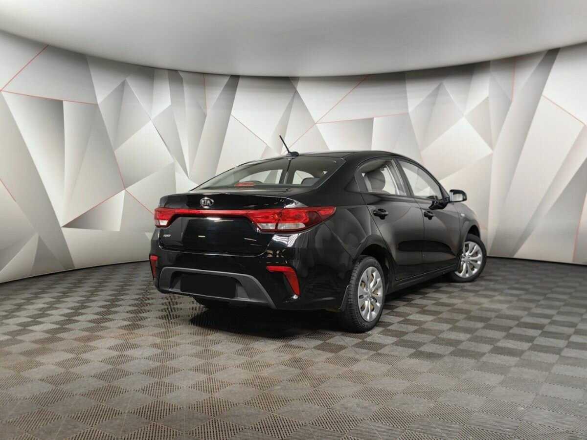 Kia Rio, 2017 - Фото №1