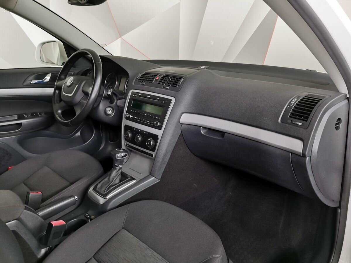 Skoda Octavia, 2012 - Фото №8