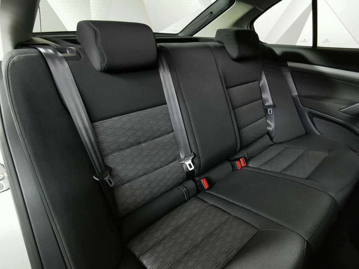 Skoda Octavia, 2012 - Фото №12