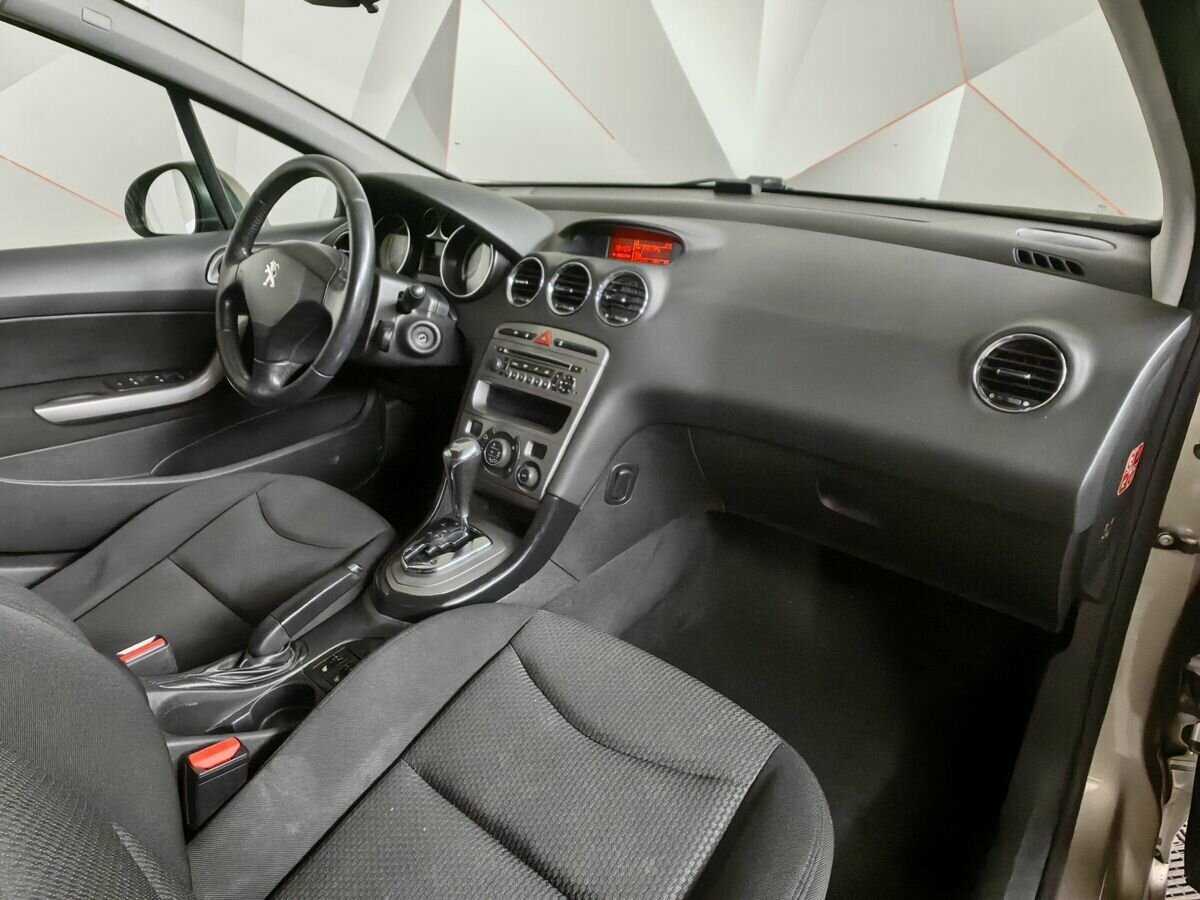 Peugeot 408, 2014 - Фото №8