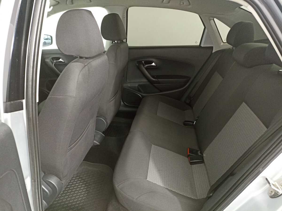 Volkswagen Polo, 2014 - Фото №9