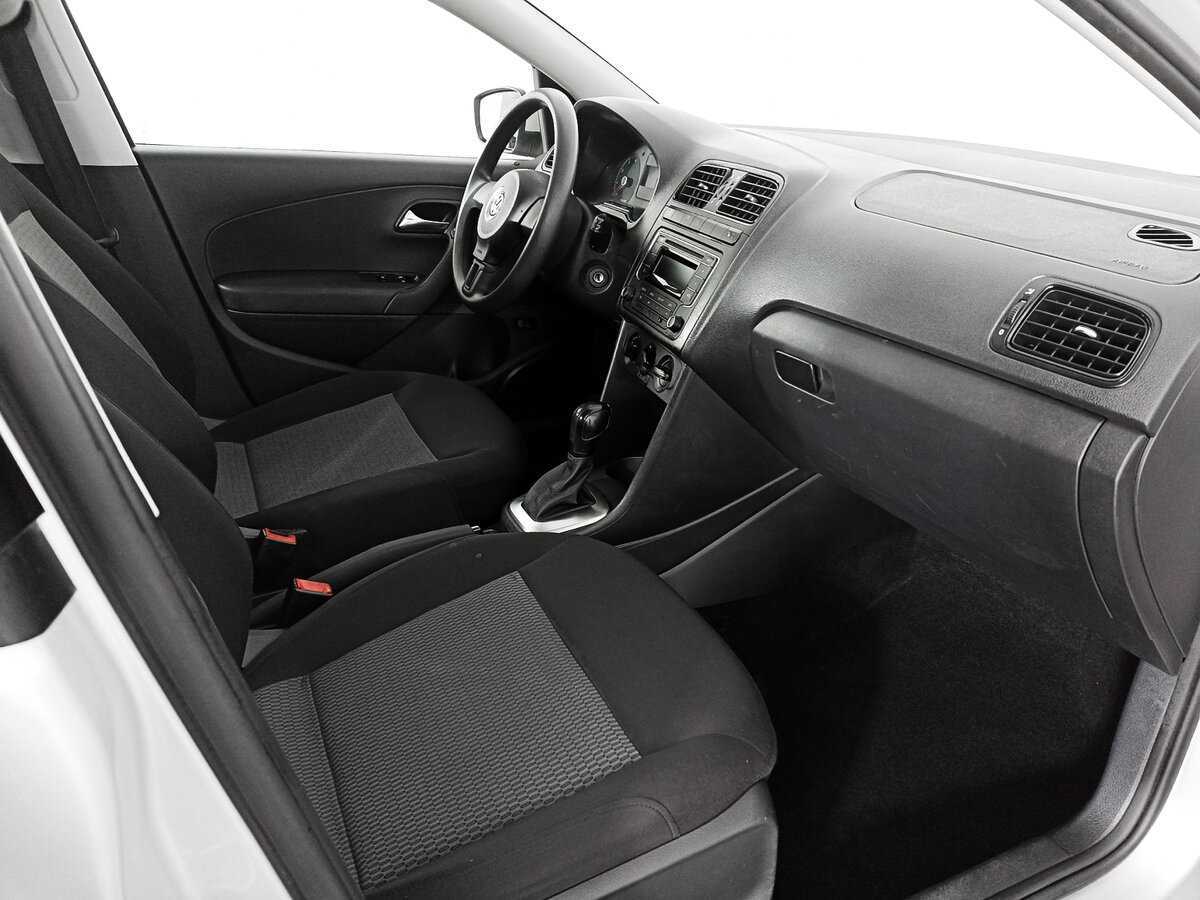 Volkswagen Polo, 2014 - Фото №6