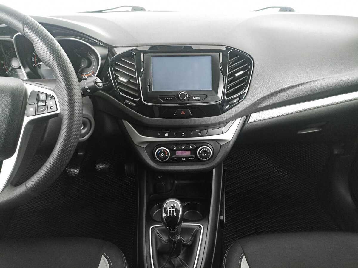 Lada (ВАЗ) Vesta SW Cross, 2017 - Фото №12