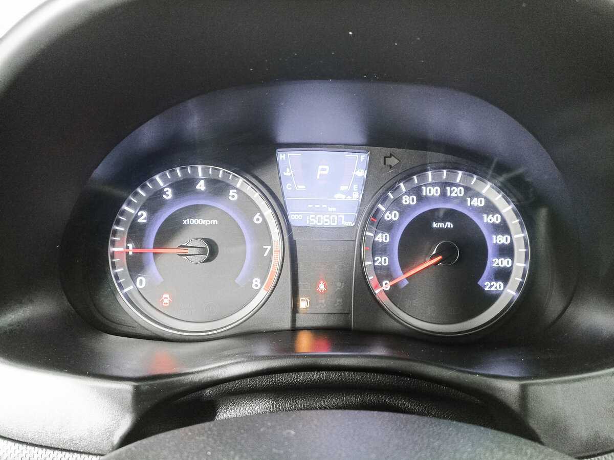 Hyundai Solaris, 2013 - Фото №12