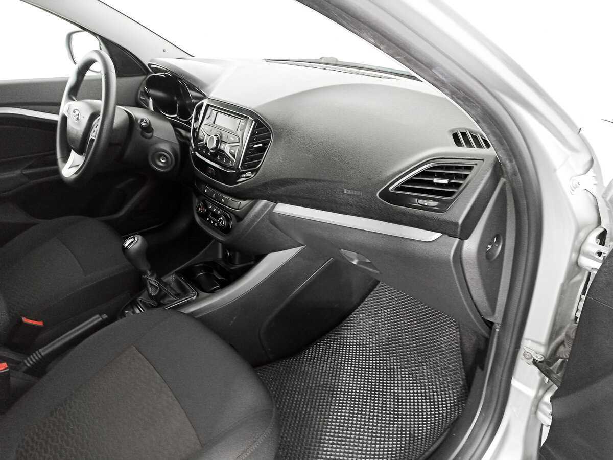 Lada (ВАЗ) Vesta SW, 2019 - Фото №8