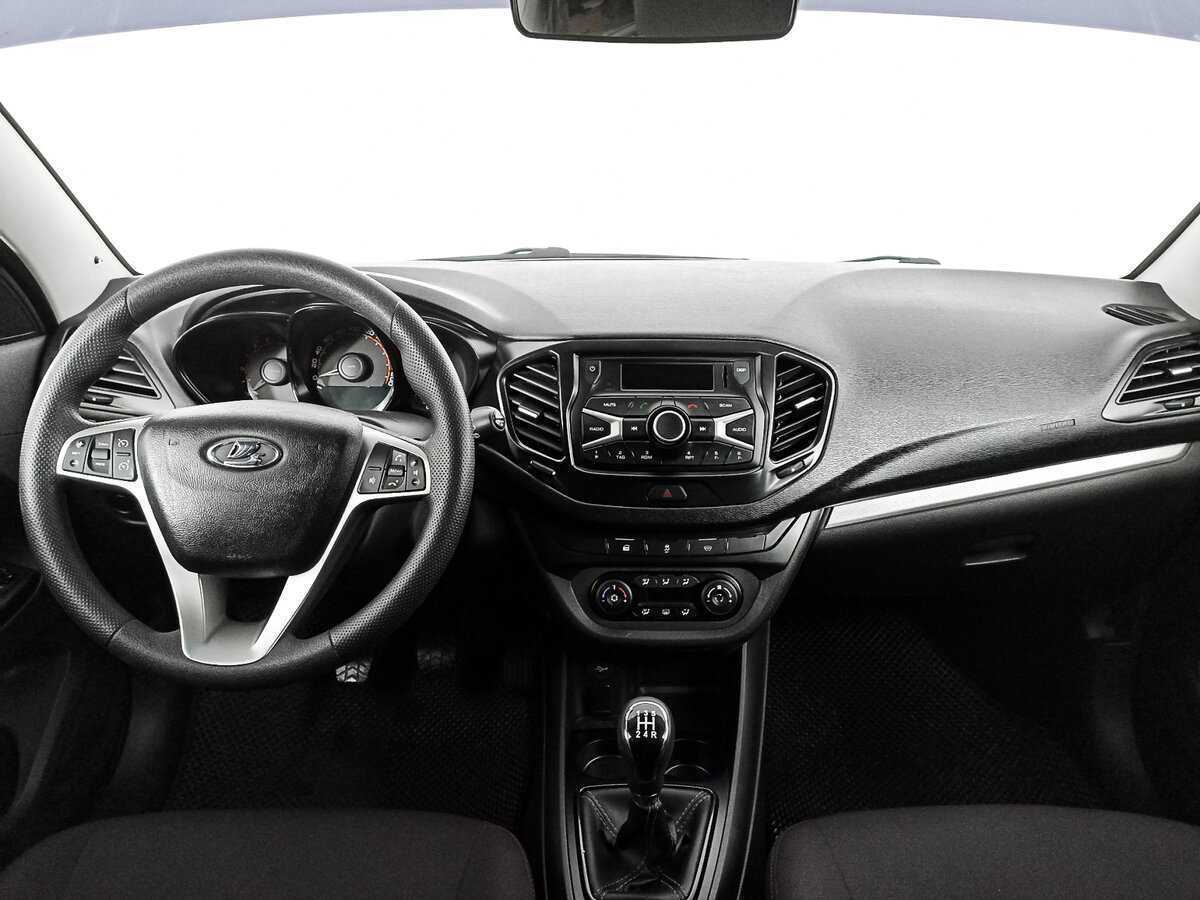 Lada (ВАЗ) Vesta SW, 2019 - Фото №11