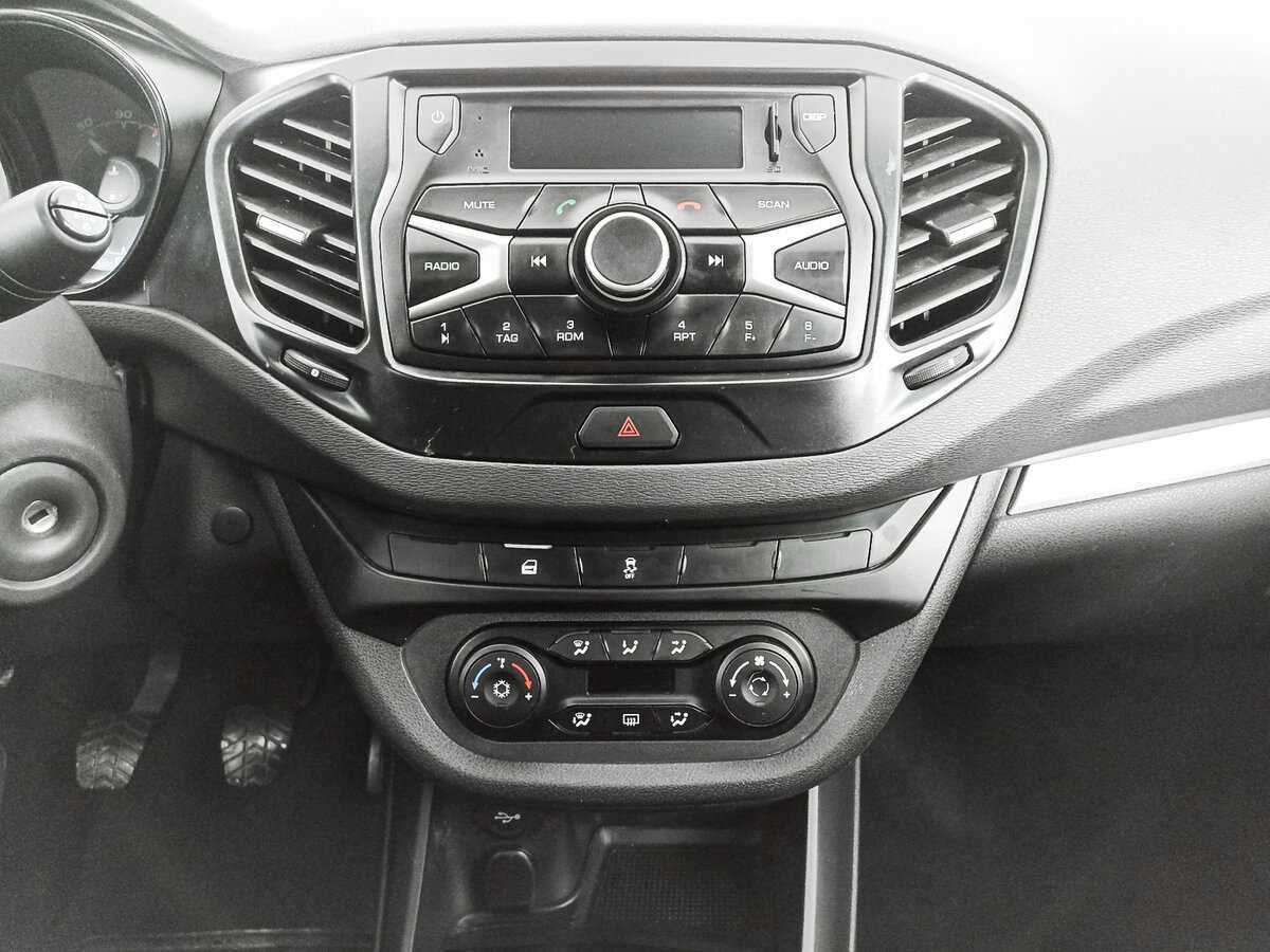 Lada (ВАЗ) Vesta, 2015 - Фото №14