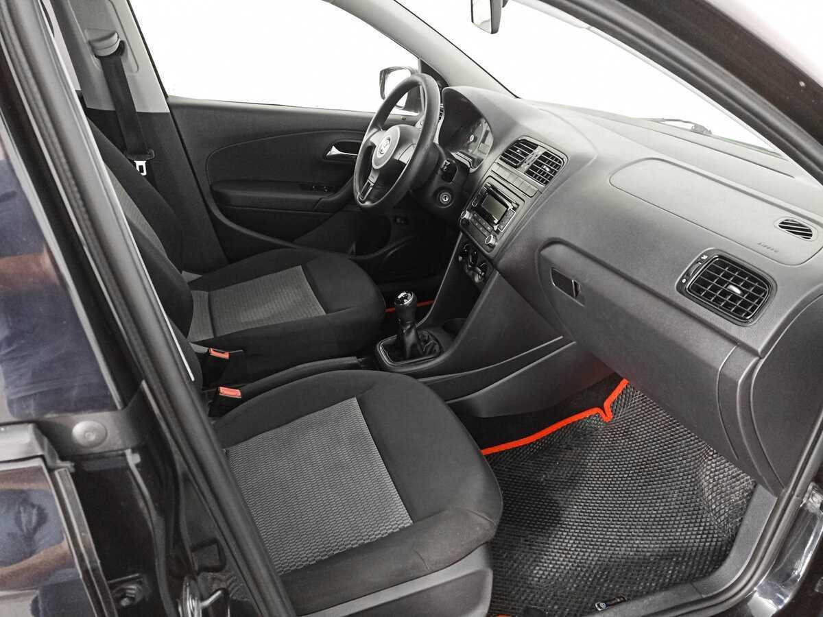 Volkswagen Polo, 2012 - Фото №8
