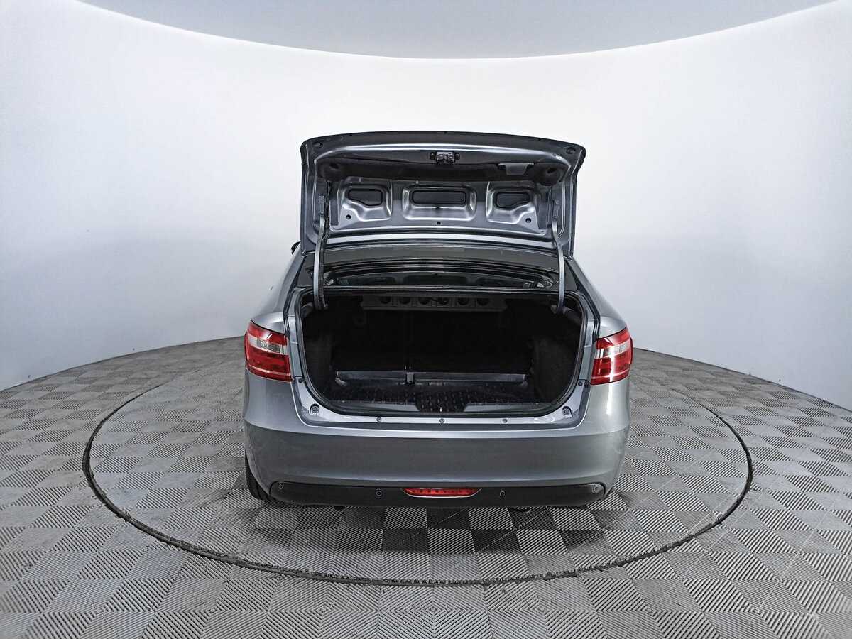 Lada (ВАЗ) Vesta, 2017 - Фото №9