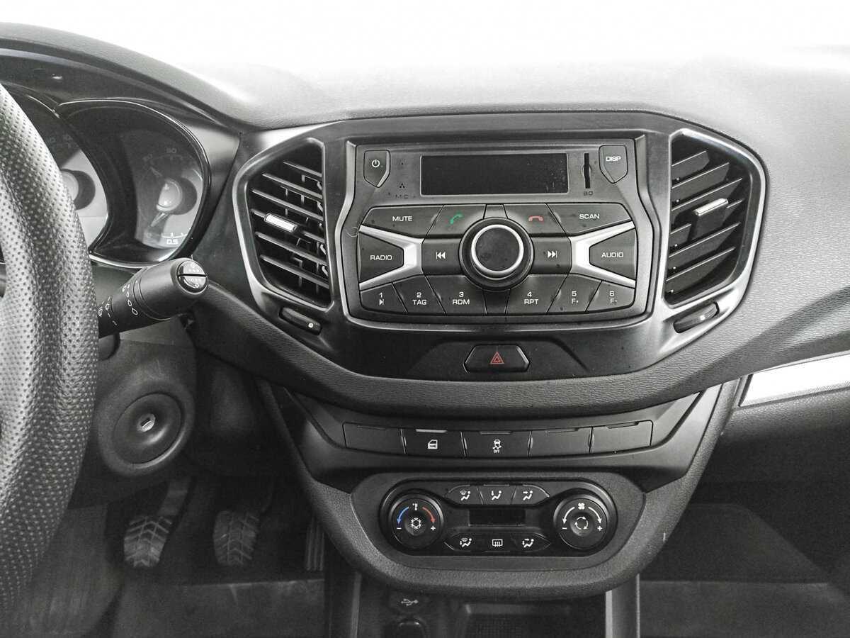 Lada (ВАЗ) Vesta, 2017 - Фото №14