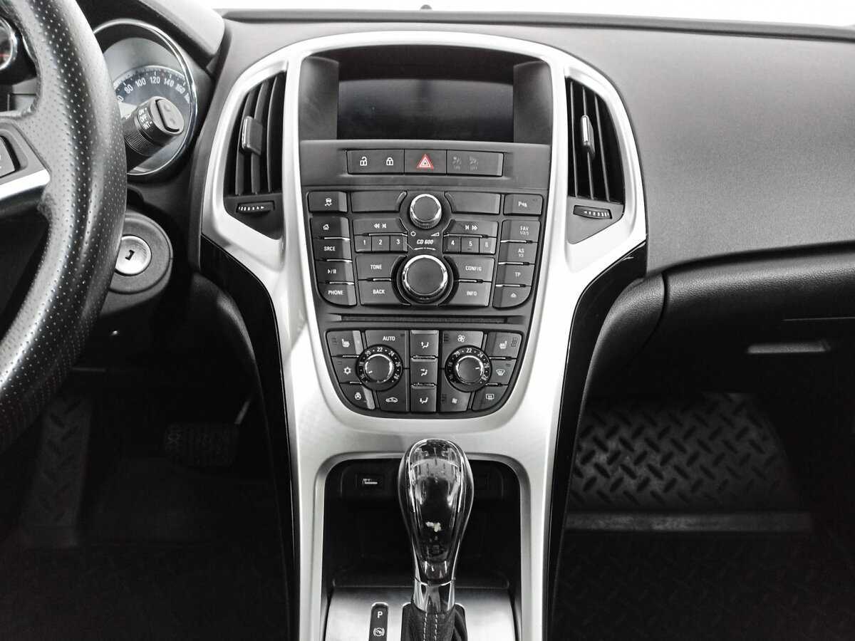 Opel Astra GTC, 2014 - Фото №12